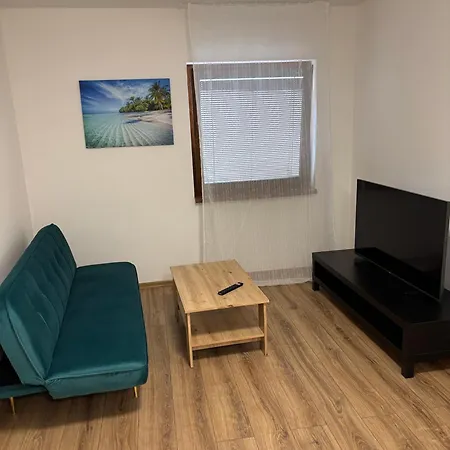Novy Apartmanovy Dom V Srdci Presova 3* Прешов