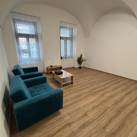 Novy Apartmanovy Dom V Srdci Presova