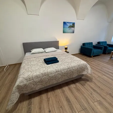 Novy Apartmanovy Dom V Srdci Presova
