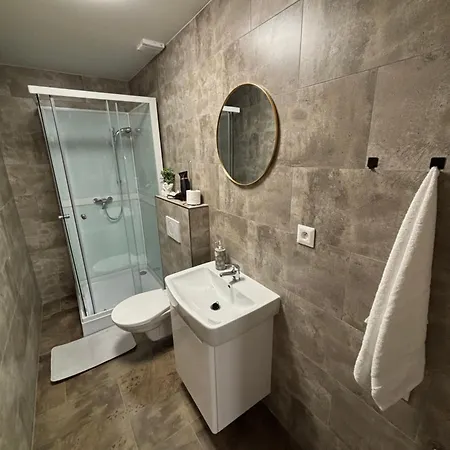 Aparthotel Novy Apartmanovy Dom V Srdci Presova 3*