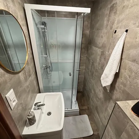 Novy Apartmanovy Dom V Srdci Presova Presov